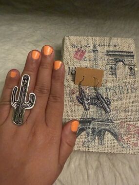 2 Piece Cactus Statement Ring and Matching Earrings